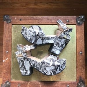 Lulu Belle Snake Print Open-toe Platform Sandal